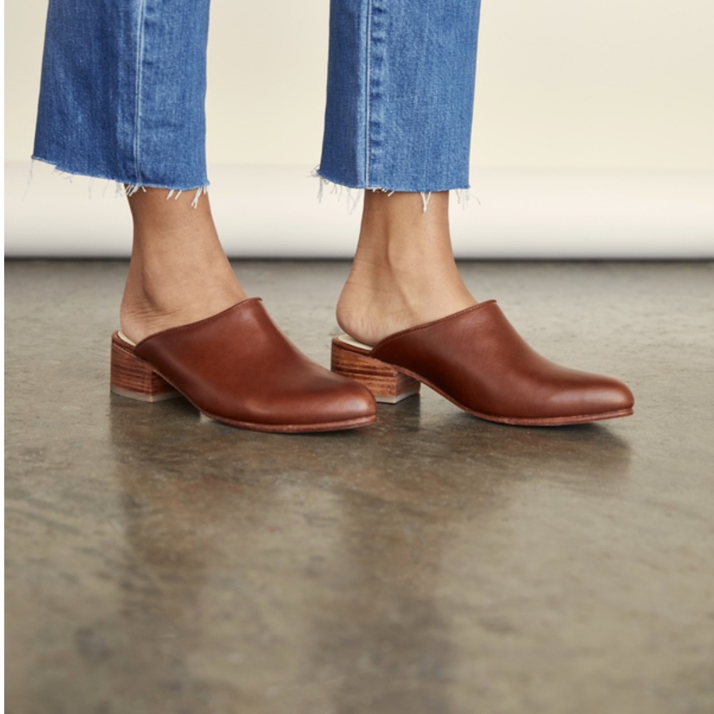 Nisolo Leather Mule